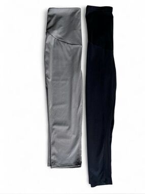 Motherhood Maternity XS Leggings duo in gray and black